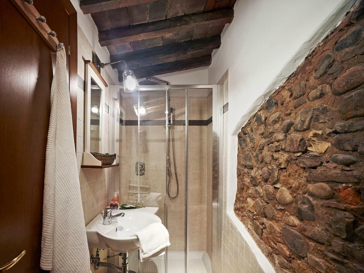One Of A Kind Near The Duomo W/balcony Palace Apartment Florence
