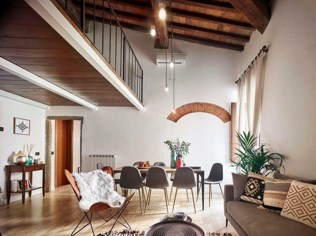 Apartment One Of A Kind Near The Duomo W/balcony Palace Florence