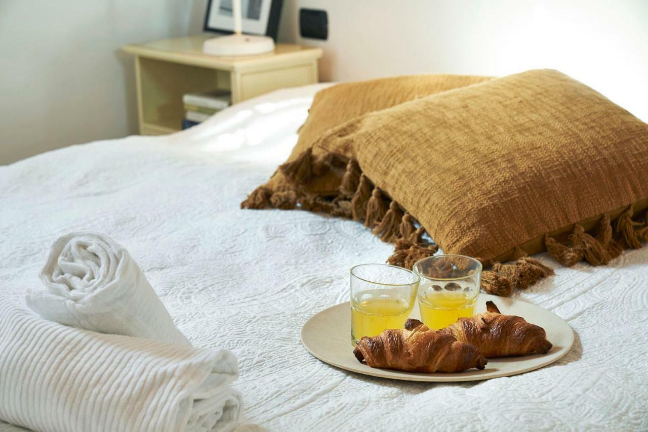 One Of A Kind Near The Duomo W/balcony Palace Apartment *